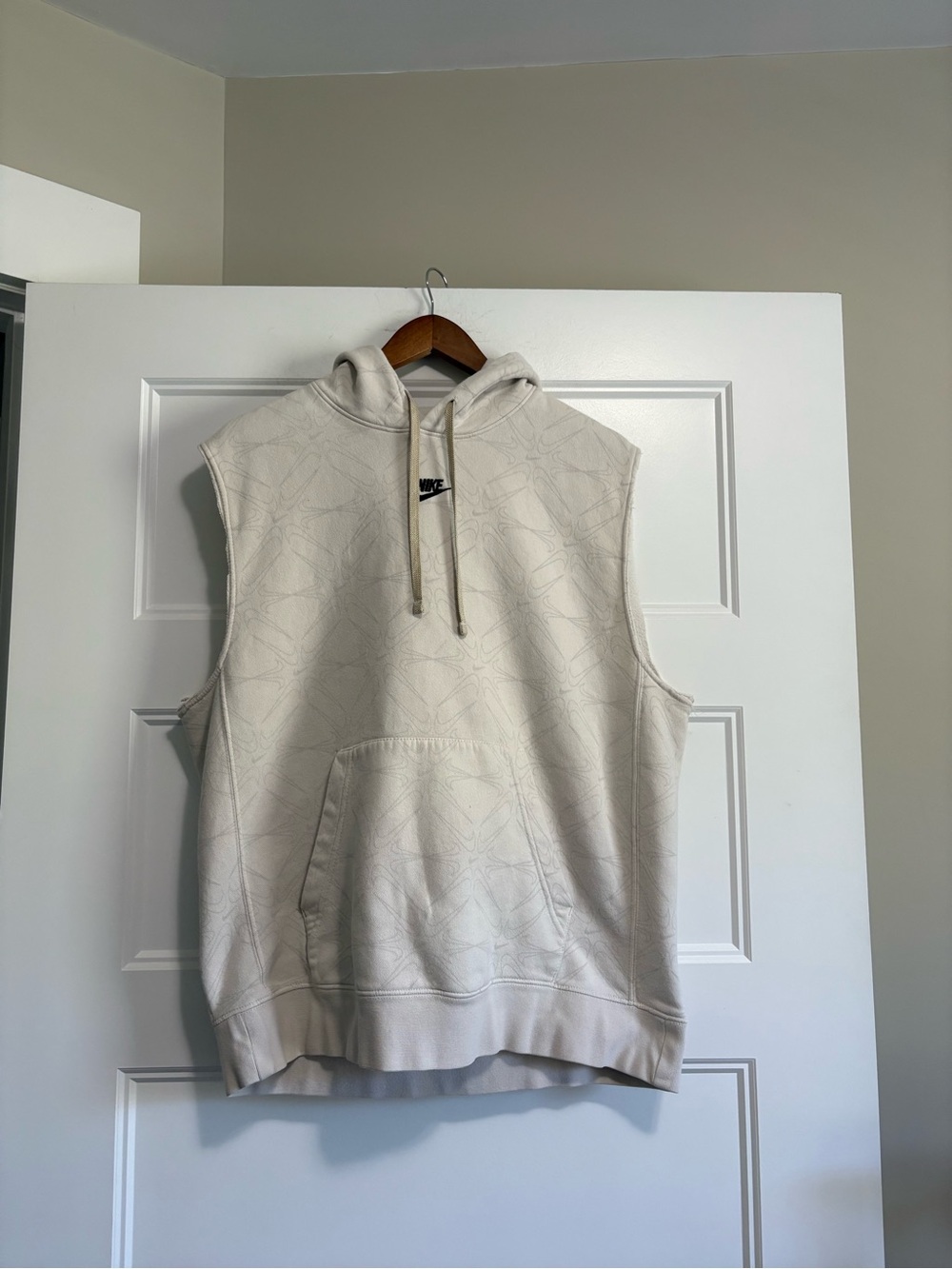 Nike Men’s Sleeveless Hoodie - Cream Sz Large